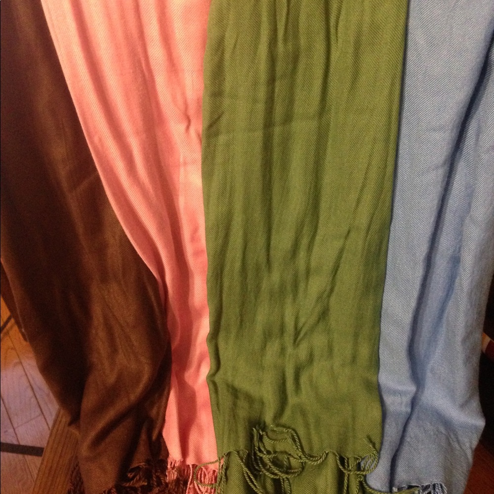 Four Pashmina Wraps - Picture 2 of 2